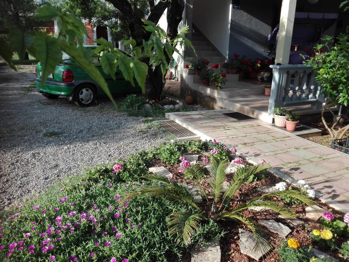 Apartman Bojana Apartment Starigrad Paklenica Exterior photo